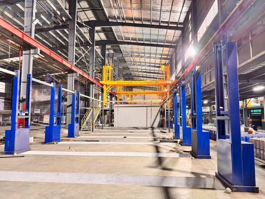 سعر جيد 150 طن / م خط أنوديزة الملف الألومنيوم مع 8-12μm فيلم و 365 يوما من الضمان لسهولة التشغيل الانترنت