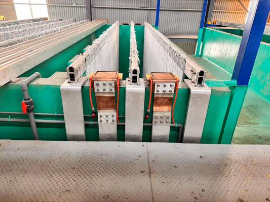 سعر جيد دليل خط الأنودة MEIAL بنظام خزان PP مدمج منخفض التكلفة لعينات البحث والتطوير الصغيرة الدفعات والنماذج الأولية متعددة الألوان الانترنت
